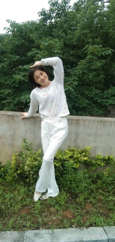 九妹的第四张照片--贵港相亲服务中心