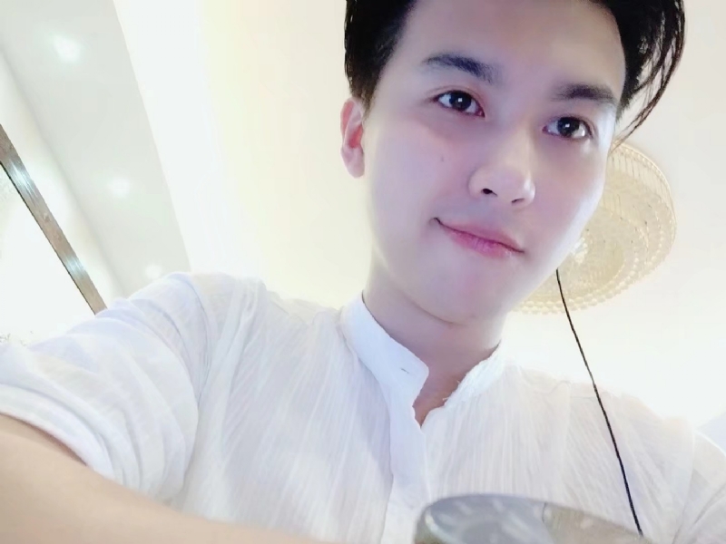 皮特王的第一张照片--贵港相亲服务中心