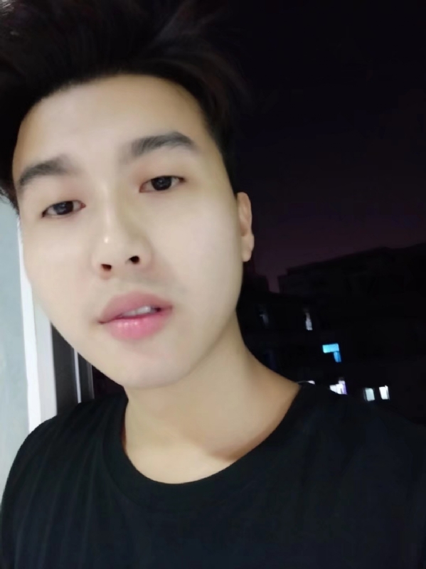 皮特王的第二张照片--贵港相亲服务中心