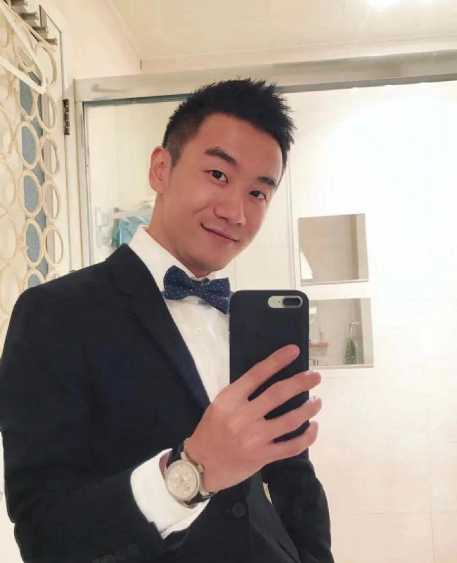 张文杰的第一张照片--贵港相亲服务中心