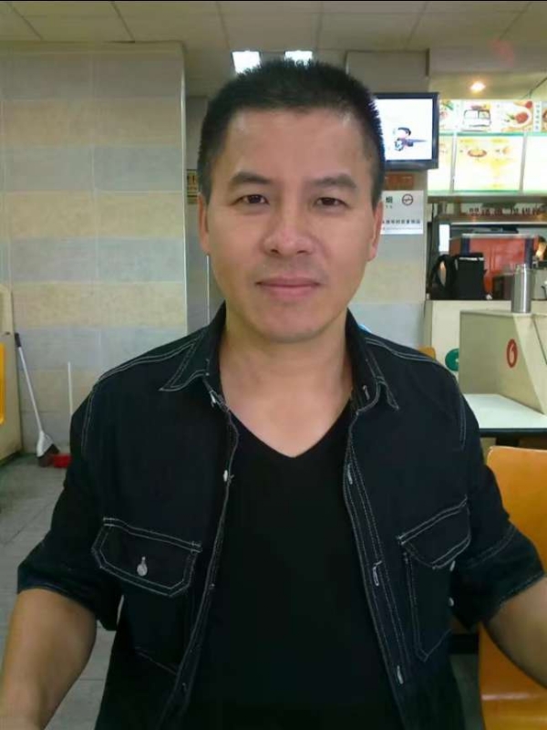 享受孤独的第一张照片--贵港相亲服务中心