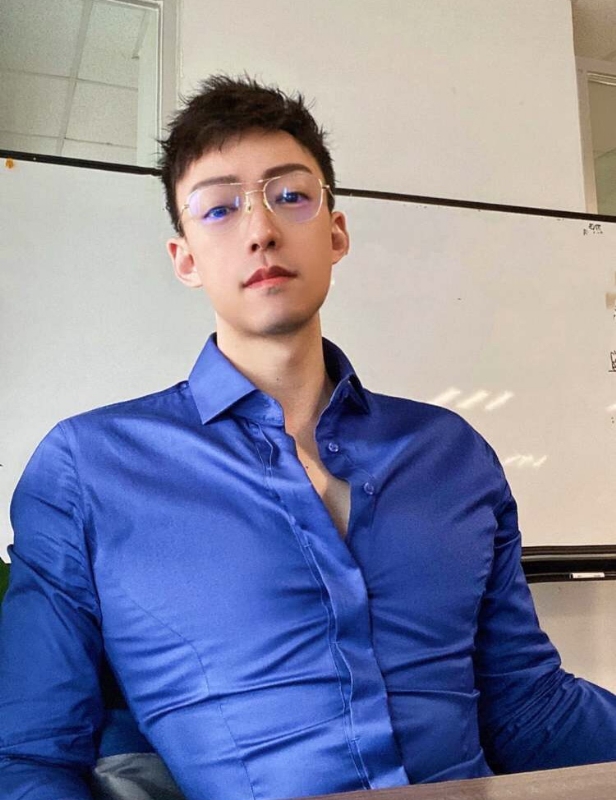 黎明的梦的第一张照片--贵港相亲服务中心