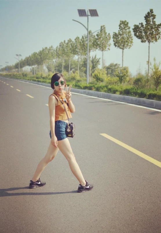 尤尤的第一张照片--贵港相亲服务中心