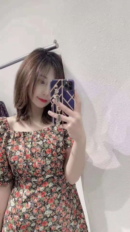 李月亮的第一张照片--贵港相亲服务中心