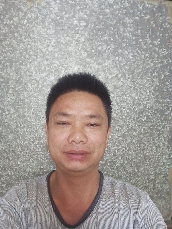 白茫茫的第一张照片--贵港相亲服务中心