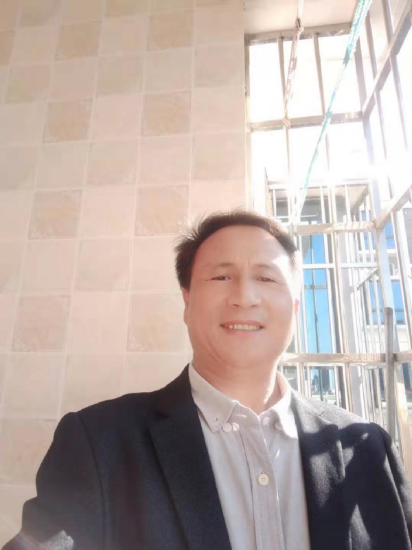 平平安安的第一张照片--贵港相亲服务中心