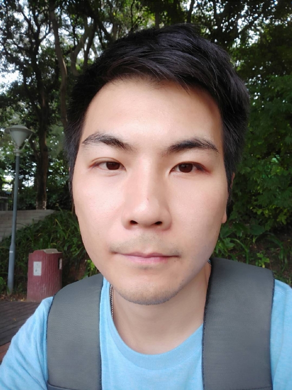 蜡笔小新的第一张照片--贵港相亲服务中心