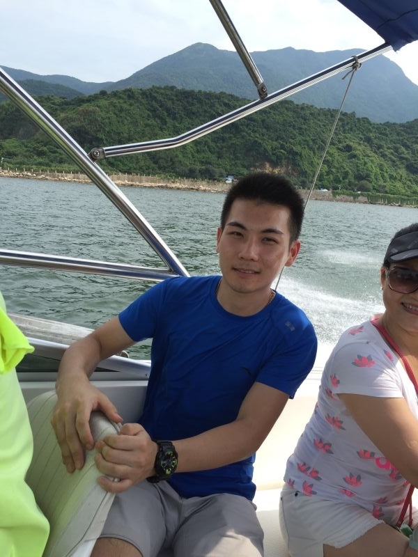 蜡笔小新的第五张照片--贵港相亲服务中心