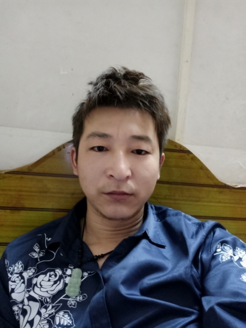 时光的第一张照片--贵港相亲服务中心