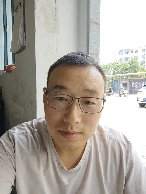 转身的距离的第一张照片--贵港相亲服务中心