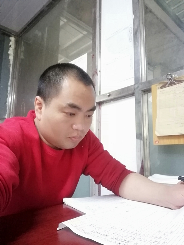 小吴的第一张照片--贵港相亲服务中心