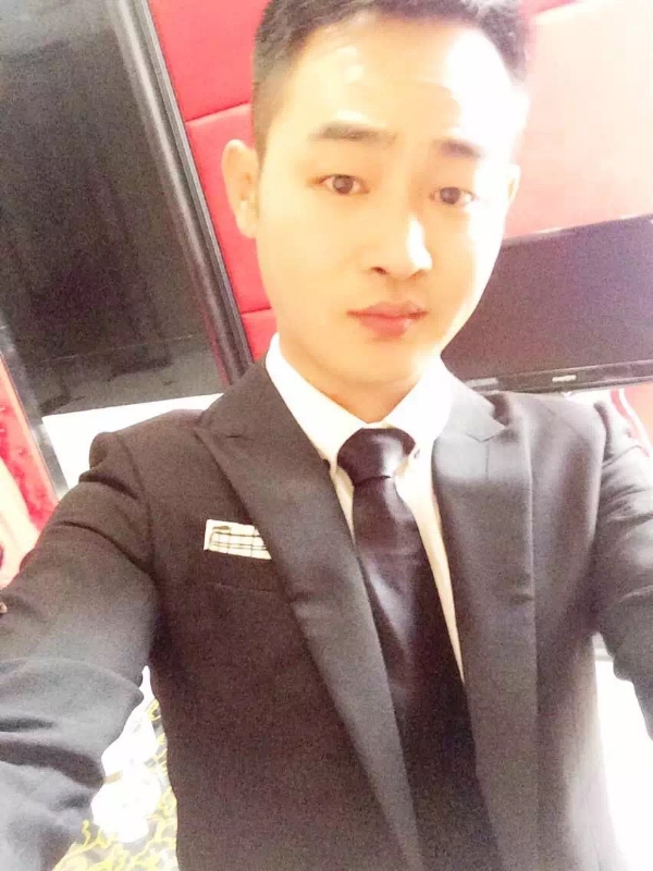 富强的第二张照片--贵港相亲服务中心