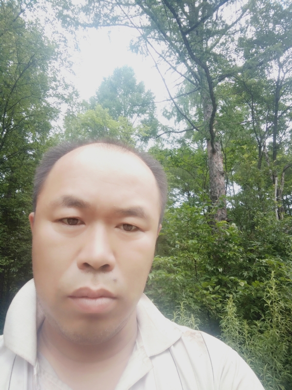 永恒的第一张照片--贵港相亲服务中心