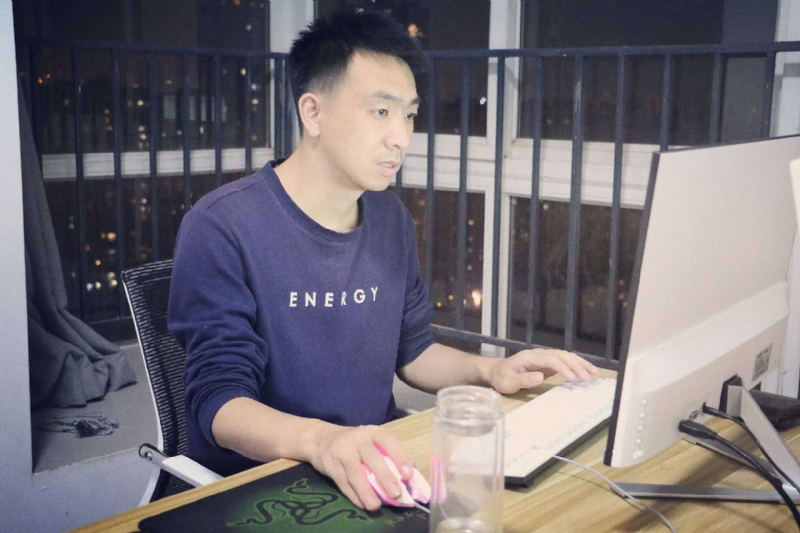 滞后的微笑的第二张照片--贵港相亲服务中心