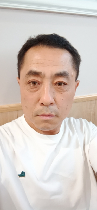 大漠孤烟的第一张照片--贵港相亲服务中心