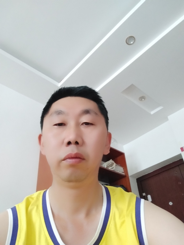 写尽半生纸上酸的第一张照片--贵港相亲服务中心