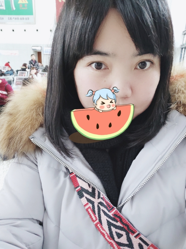 萱玲的第一张照片--贵港相亲服务中心