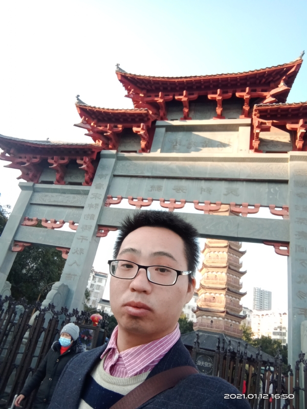 碧血丹心的第一张照片--贵港相亲服务中心