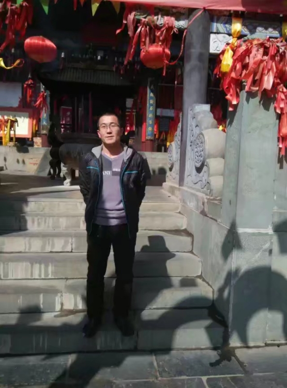 淡然的第一张照片--贵港相亲服务中心