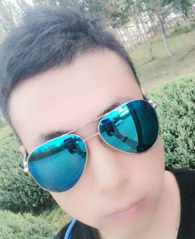 流年啊的第一张照片--贵港相亲服务中心