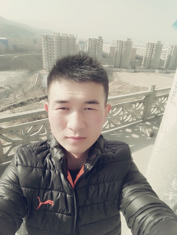 兵心依旧的第一张照片--贵港相亲服务中心