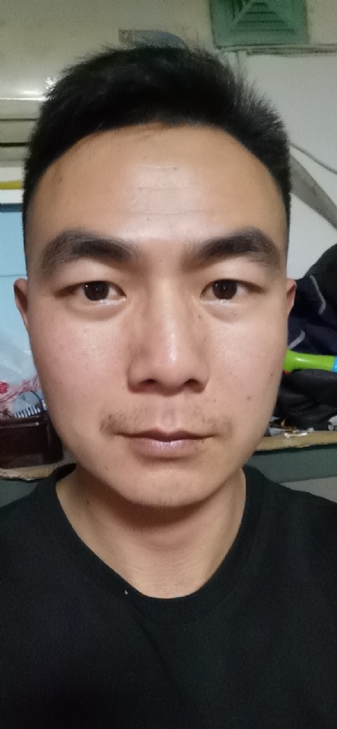 朴实无华的第三张照片--贵港相亲服务中心