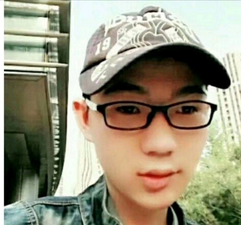 小霪虫的第三张照片--贵港相亲服务中心