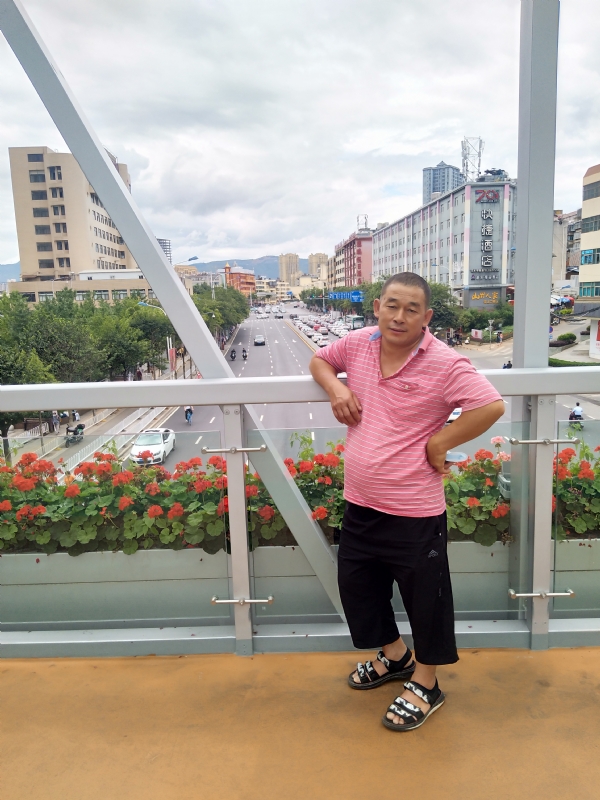 真诚的第一张照片--贵港相亲服务中心