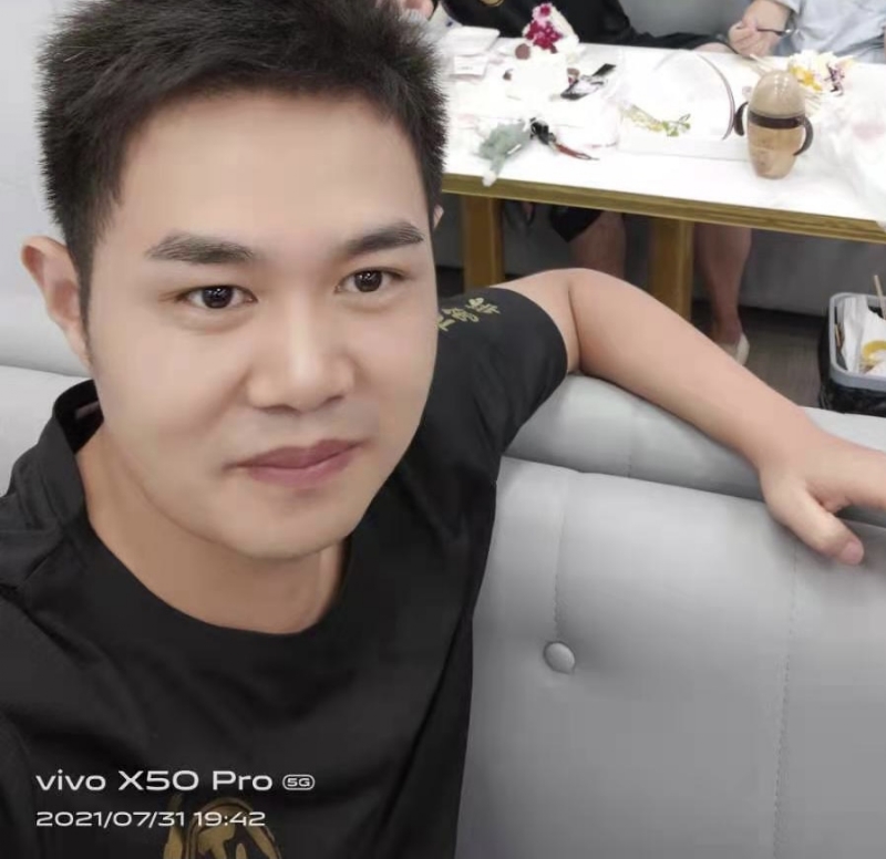 阳洋杨的第一张照片--贵港相亲服务中心