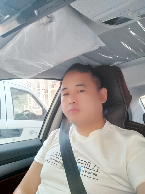 有你就好的第五张照片--贵港相亲服务中心