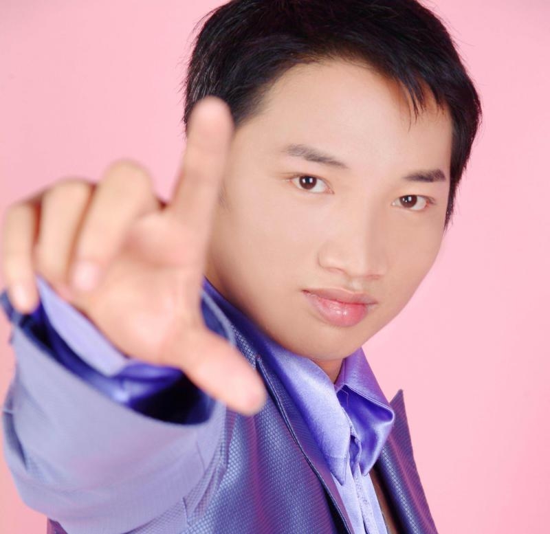 才乡痴情的第一张照片--贵港相亲服务中心