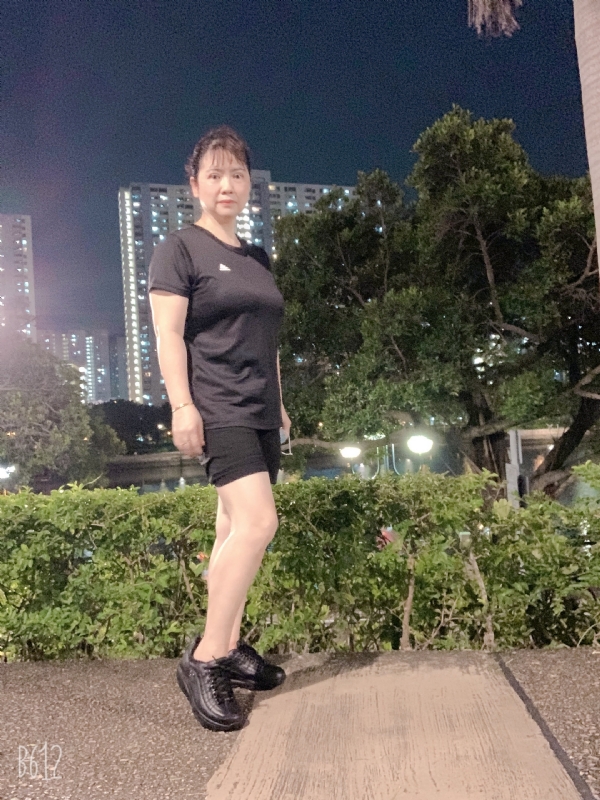 枫叶的第一张照片--贵港相亲服务中心