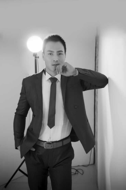 旧时相识的第二张照片--贵港相亲服务中心