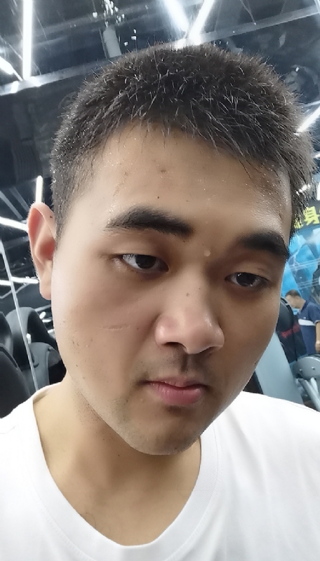 回眸一笑的第二张照片--贵港相亲服务中心