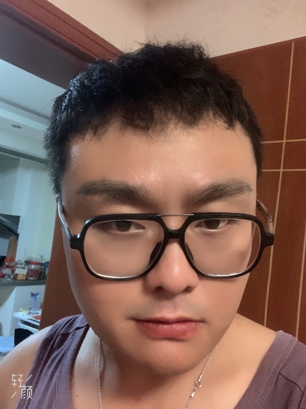 何为奈何的第三张照片--贵港相亲服务中心