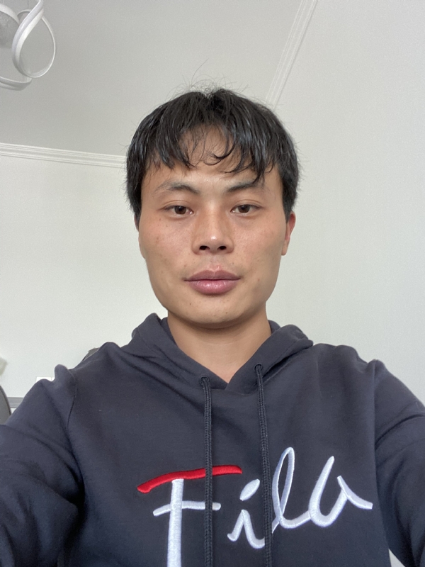 寒漠的第一张照片--贵港相亲服务中心