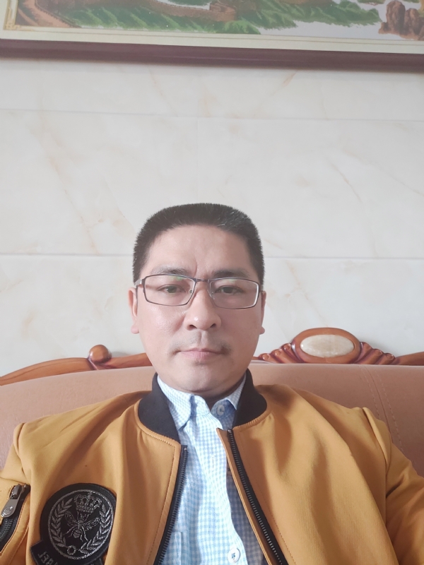 龙行天下的第一张照片--贵港相亲服务中心