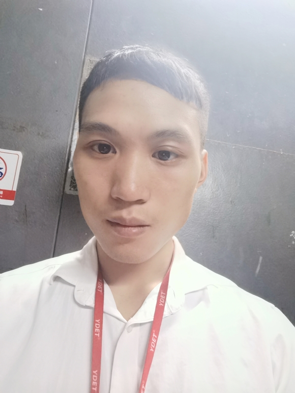 不离不弃的第一张照片--贵港相亲服务中心