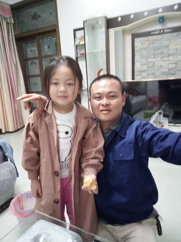 凡凡的第一张照片--贵港相亲服务中心