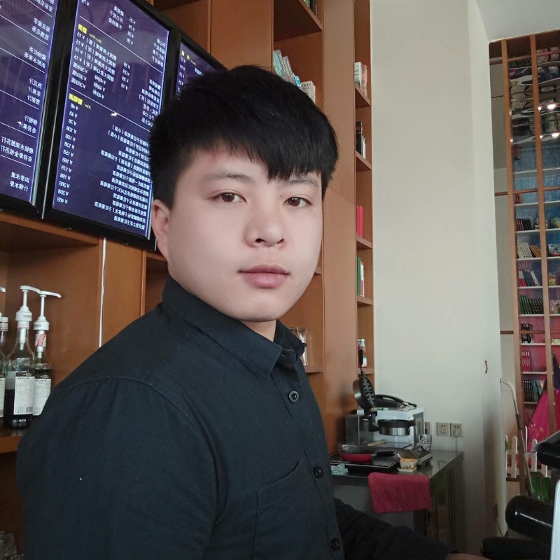 帅被人打的第一张照片--贵港相亲服务中心