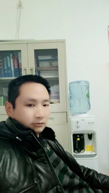 蓝色棒棒糖的第一张照片--贵港相亲服务中心