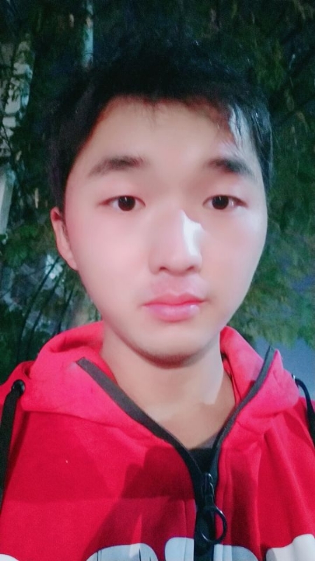 微尘的第一张照片--贵港相亲服务中心