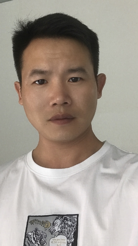 石头的第一张照片--贵港相亲服务中心