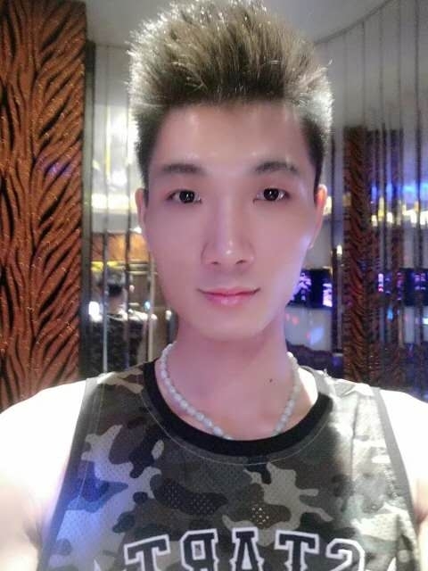 人生如戏的第一张照片--贵港相亲服务中心