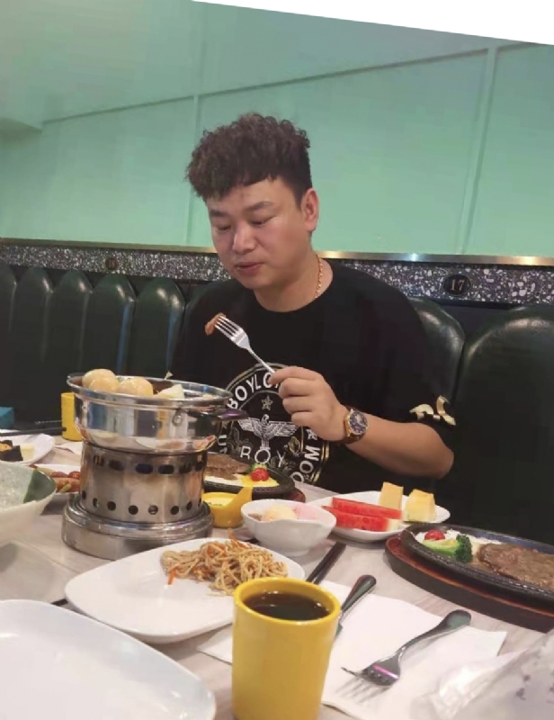 杰的第二张照片--贵港相亲服务中心