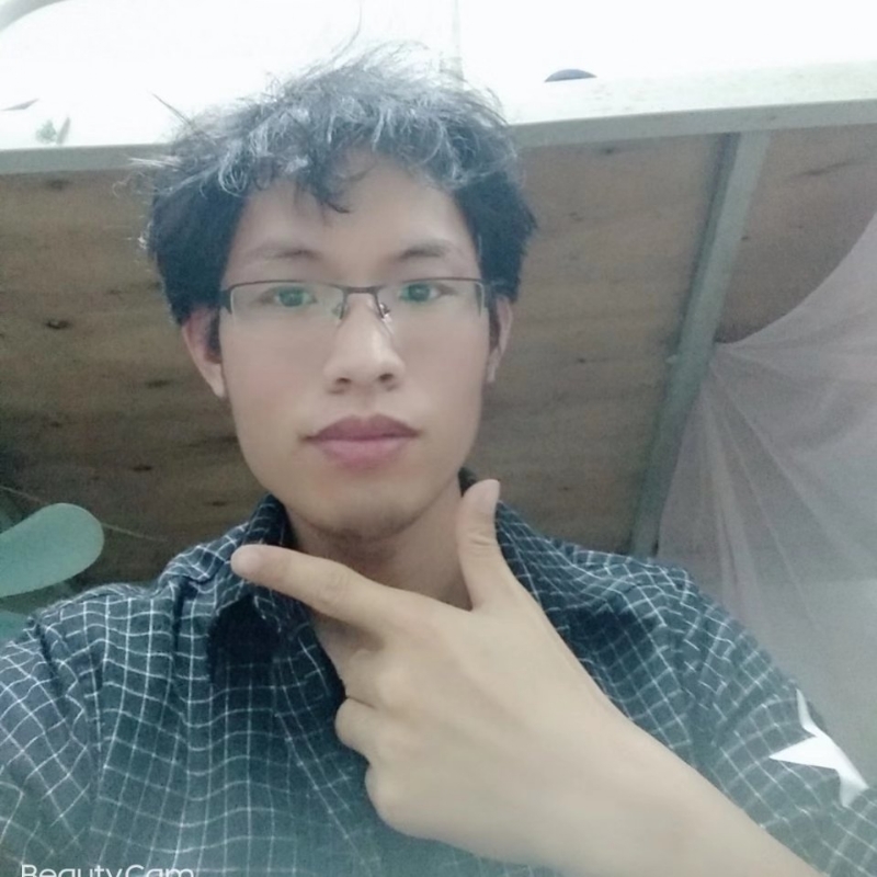 右边的第一张照片--贵港相亲服务中心