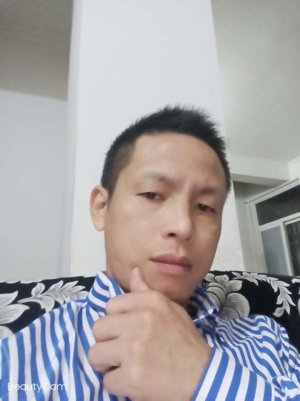 风雨40的第一张照片--贵港相亲服务中心