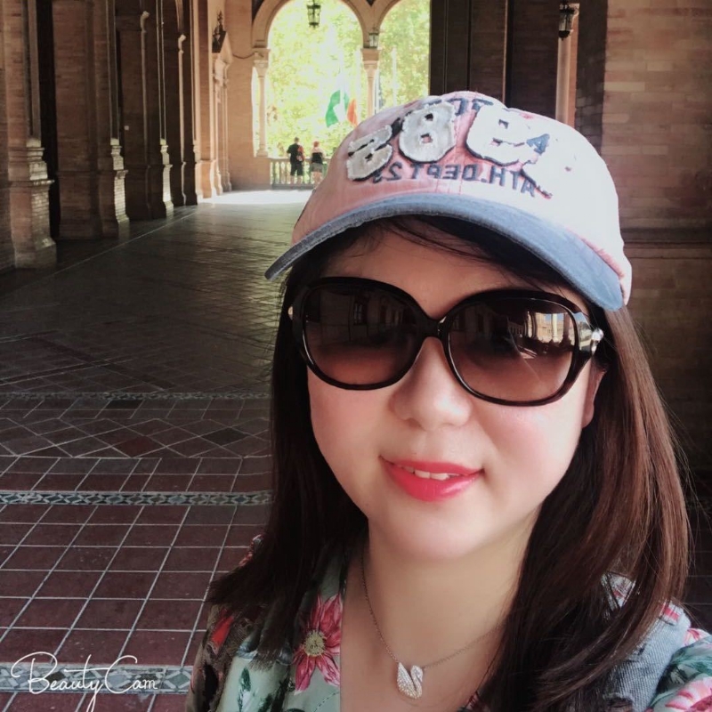 蓝蓝的天空的第一张照片--贵港相亲服务中心