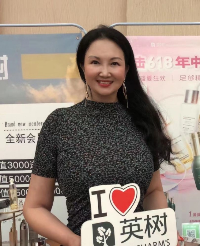 林芝的第二张照片--贵港相亲服务中心