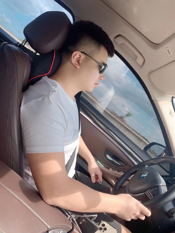 Di的第一张照片--贵港相亲服务中心